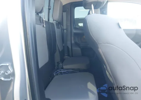 2023 Toyota Tacoma Sr V6 from USA, damaged, VIN 3TYSZ5ANXPT108059